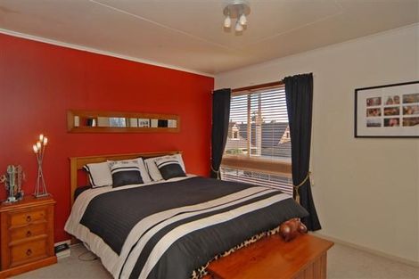 Photo of property in 1/146 Victoria Avenue, Hokowhitu, Palmerston North, 4410