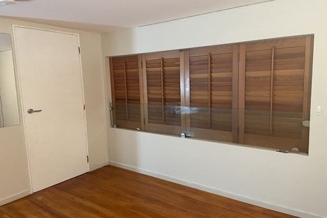 Photo of property in Courtenay Mews Apartments, 5/14 Alpha Street, Te Aro, Wellington, 6011