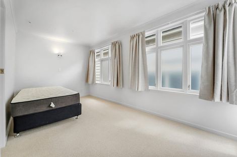 Photo of property in 29 Queens Parade, Devonport, Auckland, 0624