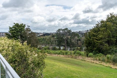 Photo of property in 152 Totara Drive, Pukete, Hamilton, 3200