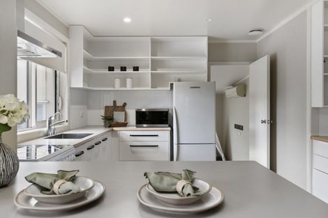 Photo of property in 9 Kowhai Road, Rainbow Point, Taupo, 3330