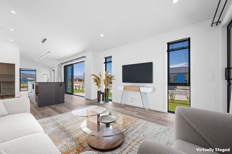 Photo of property in 1 Hadley Place, Cromwell, 9310