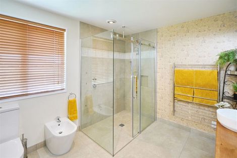 Photo of property in 1/1 Loe Place, Amberley, 7410