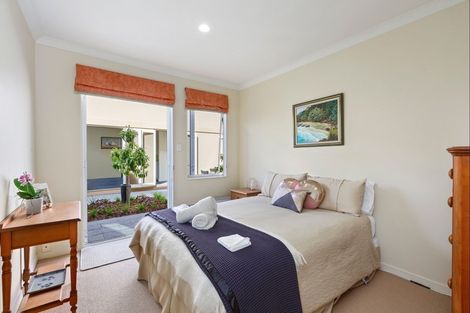 Photo of property in 4 Noel Avenue, Orewa, 0931