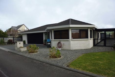 Photo of property in 4a Trinity Place, Paraparaumu Beach, Paraparaumu, 5032