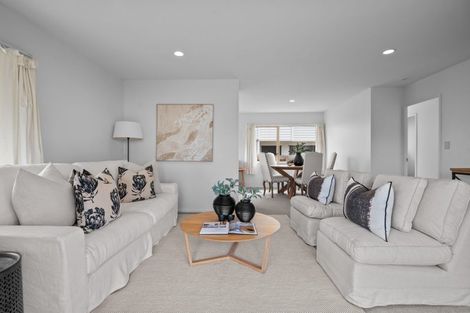 Photo of property in 1/14 Elliott Avenue, Bayview, Auckland, 0629