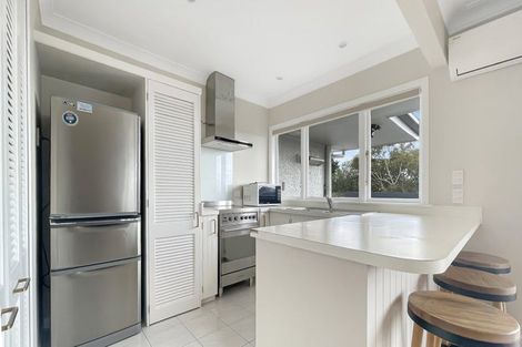 Photo of property in 2/25 Cathedral Place, Parnell, Auckland, 1052