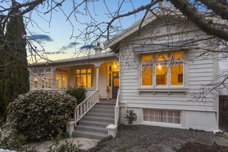 Photo of property in 7 Huia Street, Devonport, Auckland, 0624