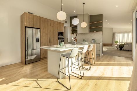 Photo of property in 15 Kaiwaru Place, Waikanae, 5036