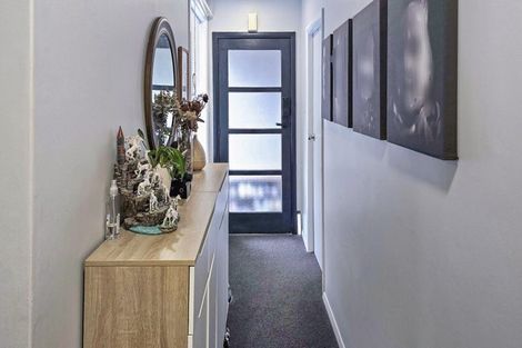 Photo of property in 5 Hay Street, Naenae, Lower Hutt, 5011