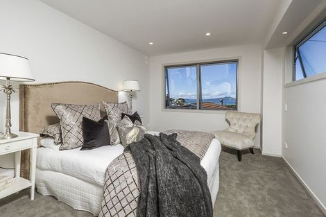 Photo of property in 1/465a Beach Road, Murrays Bay, Auckland, 0630