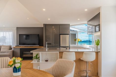 Photo of property in 3/28 Manly Esplanade, Browns Bay, Auckland, 0630