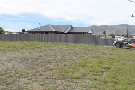 Photo of property in 5 Unwin Place, Twizel, 7901