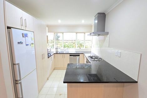 Photo of property in 21 Edgewood Way, Henderson, Auckland, 0612