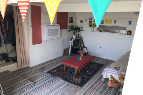 Photo of property in 9 Lerwick Terrace, Melrose, Wellington, 6023