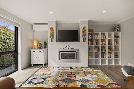 Photo of property in 6 Alluvial Court, Arthurs Point, Queenstown, 9371