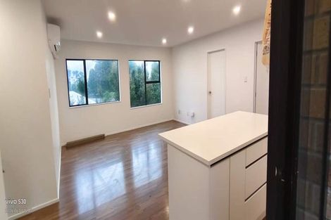 Photo of property in 103r Glengarry Road, Glen Eden, Auckland, 0602