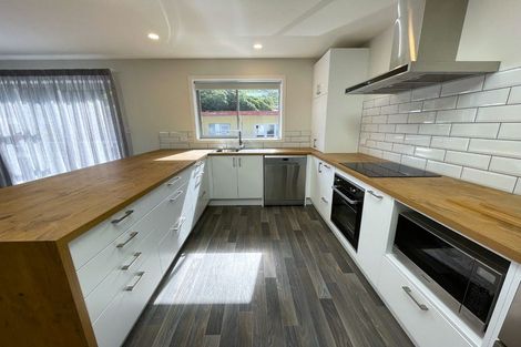 Photo of property in 380b Waikawa Road, Waikawa, Picton, 7220