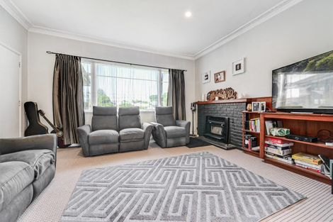 Photo of property in 24 Taniwha Street, Frankton, Hamilton, 3204