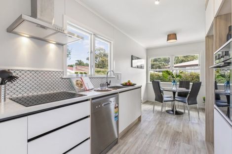 Photo of property in 16 Celia Place, Mangere East, Auckland, 2024