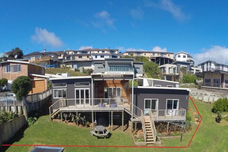 Photo of property in 23b Violet Street, Raglan, 3225