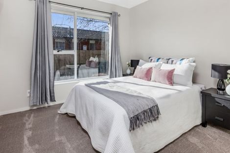 Photo of property in 23 Denniston Crescent, Redwood, Christchurch, 8051