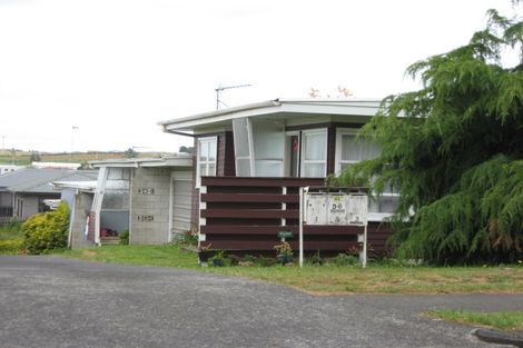 Photo of property in 270 Queen Street, Pukekohe, 2120