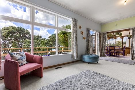 Photo of property in 197 Beach Road, Campbells Bay, Auckland, 0620