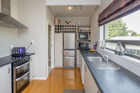 Photo of property in 12a Stuart Street, Levin, 5510