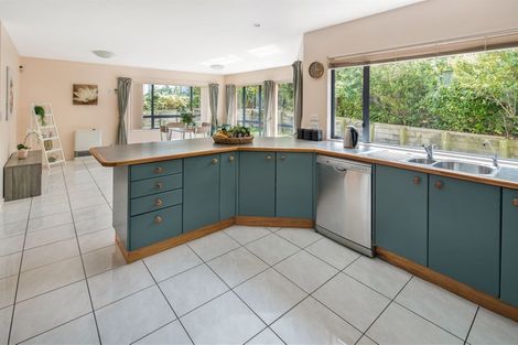 Photo of property in 7 Gresford Place, Churton Park, Wellington, 6037