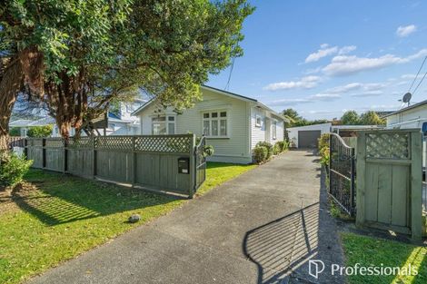Photo of property in 17 Lincoln Avenue, Epuni, Lower Hutt, 5011