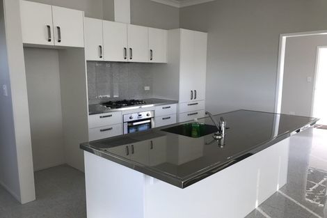 Photo of property in 586 Papamoa Beach Road, Papamoa Beach, Papamoa, 3118