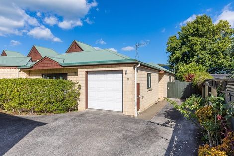 Photo of property in 9/52 Taharoto Road, Takapuna, Auckland, 0622