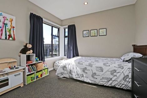 Photo of property in 1 Waitaha Place, Clive, 4102