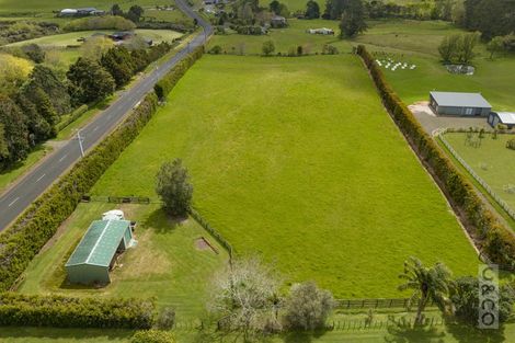 Photo of property in 219 Pomona Road, Kumeu, 0891