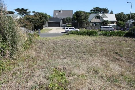 Photo of property in 66 Dixie Street, Te Horo Beach, Otaki, 5581