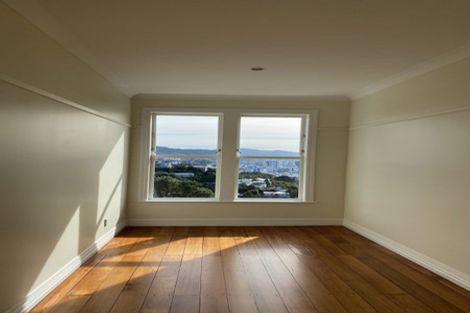 Photo of property in 9 Connaught Terrace, Brooklyn, Wellington, 6021
