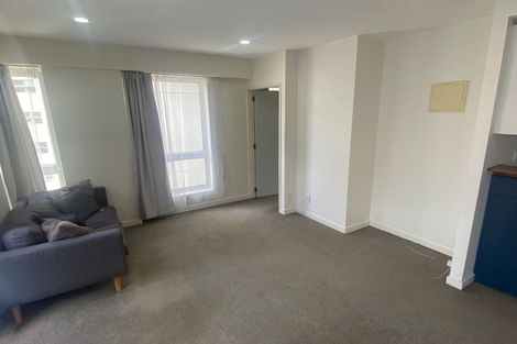 Photo of property in Terrace Heights Apartments, 5f/163 The Terrace, Wellington Central, Wellington, 6011