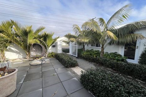 Photo of property in 161 Lemon Street, Strandon, New Plymouth, 4312