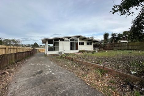 Photo of property in 20 Cockayne Crescent, Sunnynook, Auckland, 0620