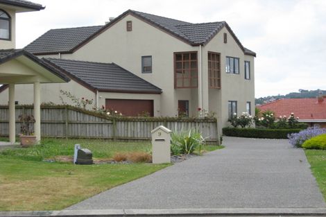 Photo of property in 9 Watervista Place, Mangere Bridge, Auckland, 2022