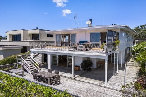 Photo of property in 30 Vipond Road, Stanmore Bay, Whangaparaoa, 0932