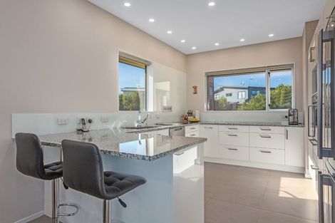 Photo of property in 9 Lily Close, Camborne, Porirua, 5026