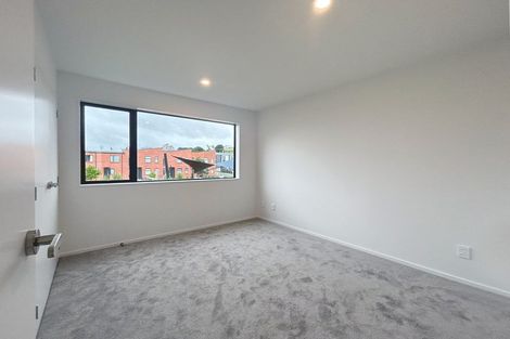 Photo of property in 8 Hokoteta Street, Mount Wellington, Auckland, 1062