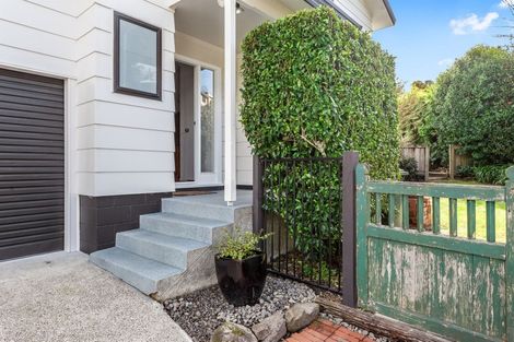 Photo of property in 1 Windsor Rise, Whakatane, 3120