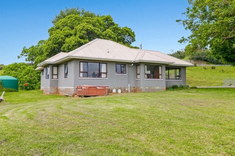 Photo of property in 512 Welcome Bay Road, Welcome Bay, Tauranga, 3175