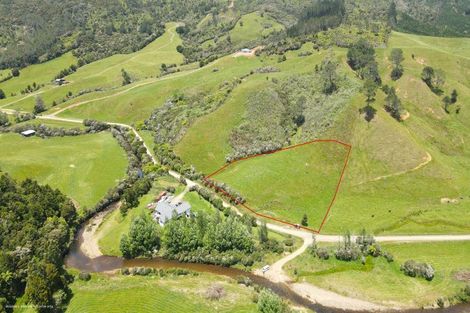 Photo of property in 235 Kaimarama Road, Kaimarama, Whitianga, 3591