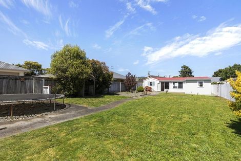 Photo of property in 16 Tawai Street, Trentham, Upper Hutt, 5018