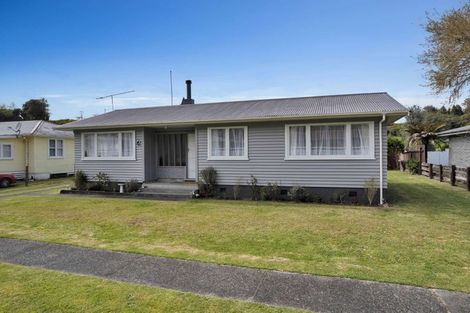 Photo of property in 23 Bullians Avenue, Taumarunui, 3920