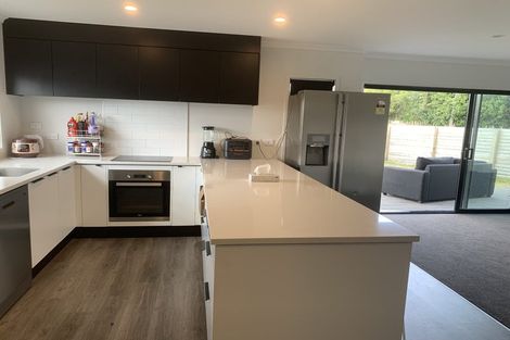 Photo of property in 7/77 Glenmore Road, Sunnyhills, Auckland, 2010